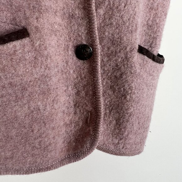 Vintage Wool Vest Cardigan Embroidered Squirrel Oversized Whimsical Rustic 90s - Picture 7 of 9